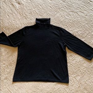 Chico’s lightweight turtleneck
